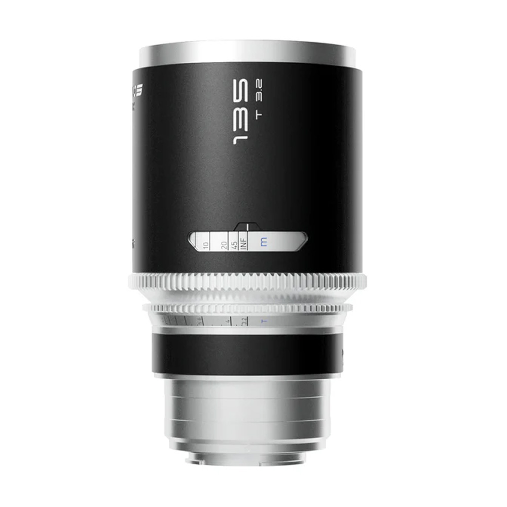 Blazar - Mantis 135mm T3.2 1.33x Full Frame Anamorphic Lens E-Mount