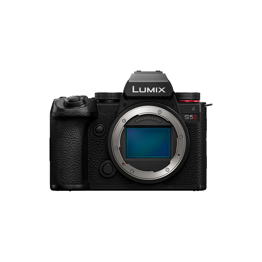 Panasonic - Lumix S5M2 Body