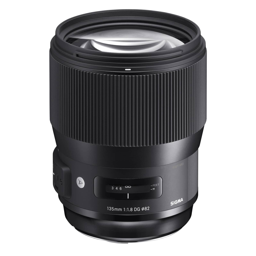 Sigma - 135/1.8 DG HSM EF-Mount